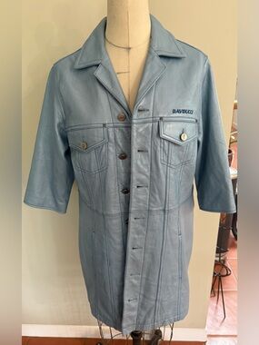 Davoucchi Vintage ladies leather light blue jacket GUC